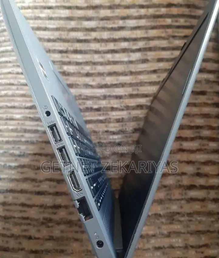 New Laptop HP Stream Notebook 8GB AMD Ryzen 3 SSD 1T