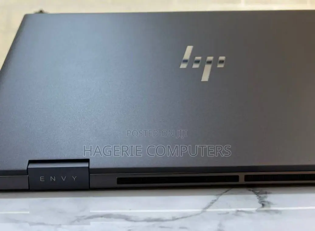 New Laptop HP Envy 15-ep0xxx 8GB AMD Ryzen 5 SSD 512GB