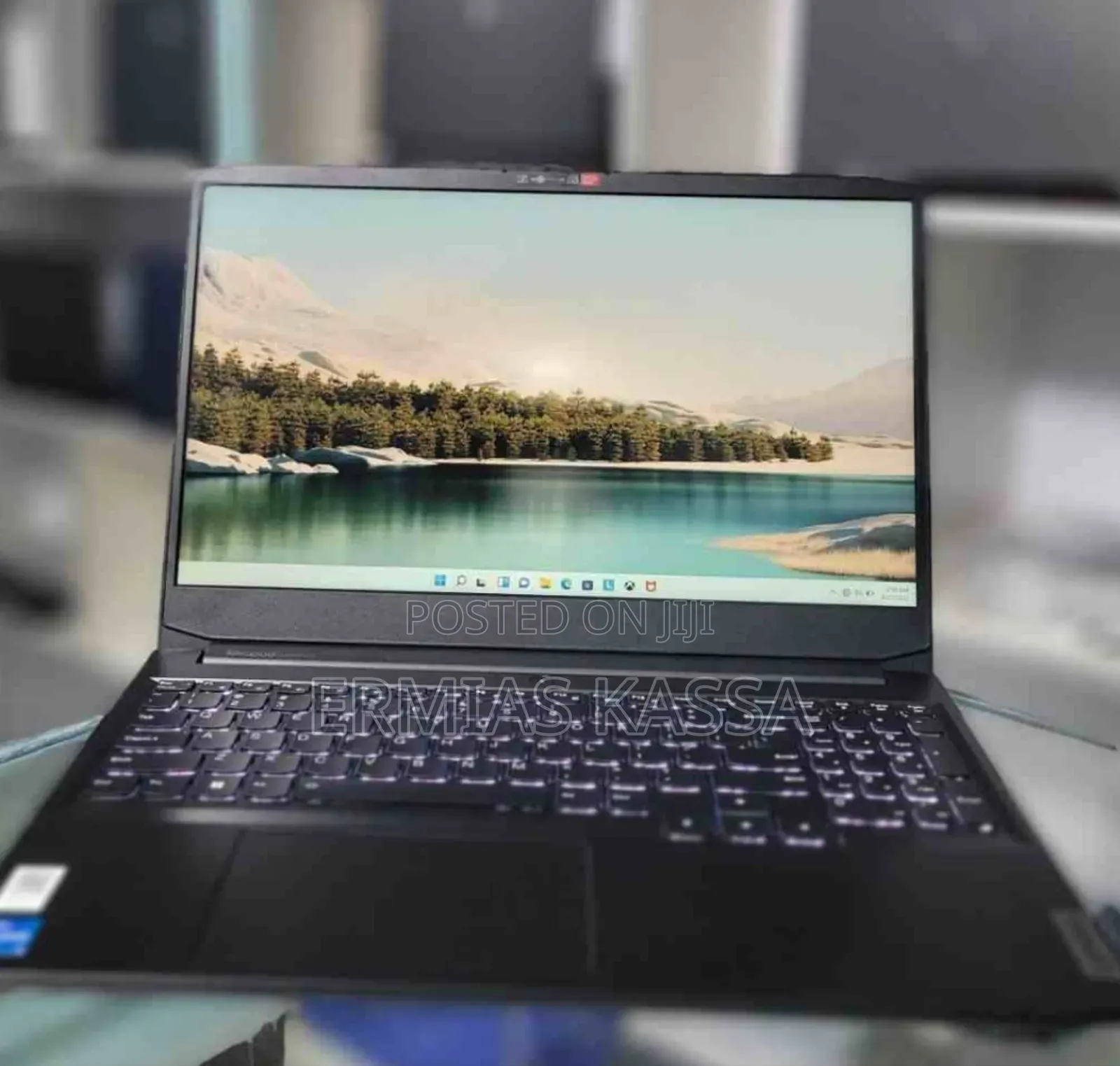 New Laptop Lenovo Legion 5 16GB AMD Ryzen 9 SSD 512GB