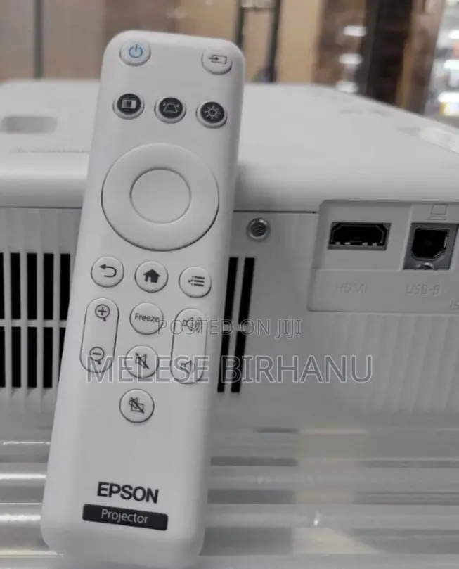 New Co-W01 Projector