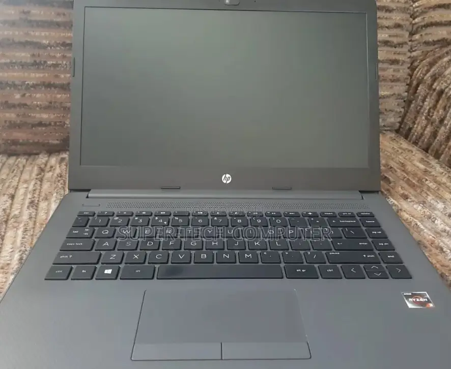 New Laptop HP Stream Notebook 8GB AMD Ryzen 3 HDD 1T