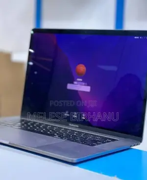 New Laptop Apple MacBook 2017 16GB Intel Core I7 SSD 1T