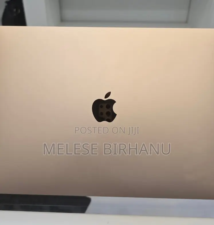 New Laptop Apple MacBook Air 2020 M1 8GB Apple M1 SSD 256GB