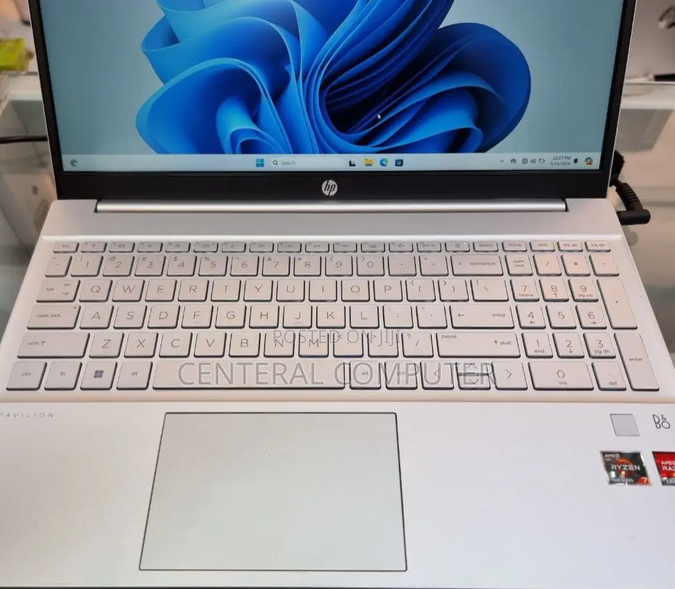 New Laptop HP Pavilion Dv6T 8GB Intel Core I5 SSD 512GB