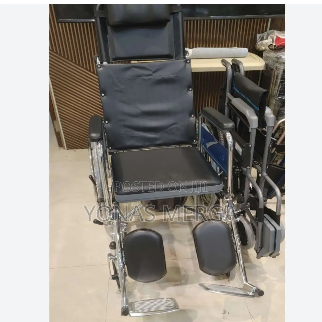 Wheelchair for Patients Is Foldable柞wheelchair川wheelchair/