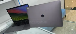 New Laptop Apple MacBook Pro 2019 16GB Intel Core I9 SSD 1T