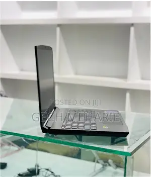 Photo - New Laptop MSI 16GB Intel Core I7 SSD 1T