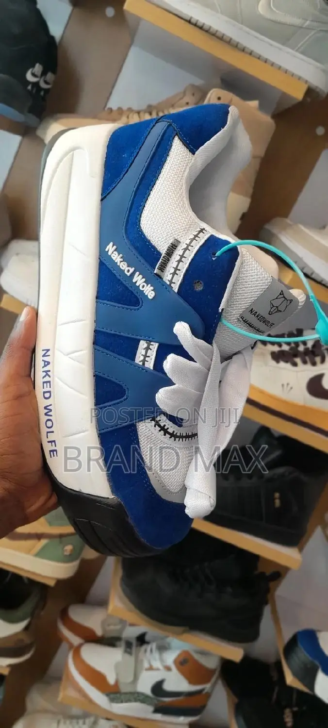 Naked Wolfe UNC Master Quality