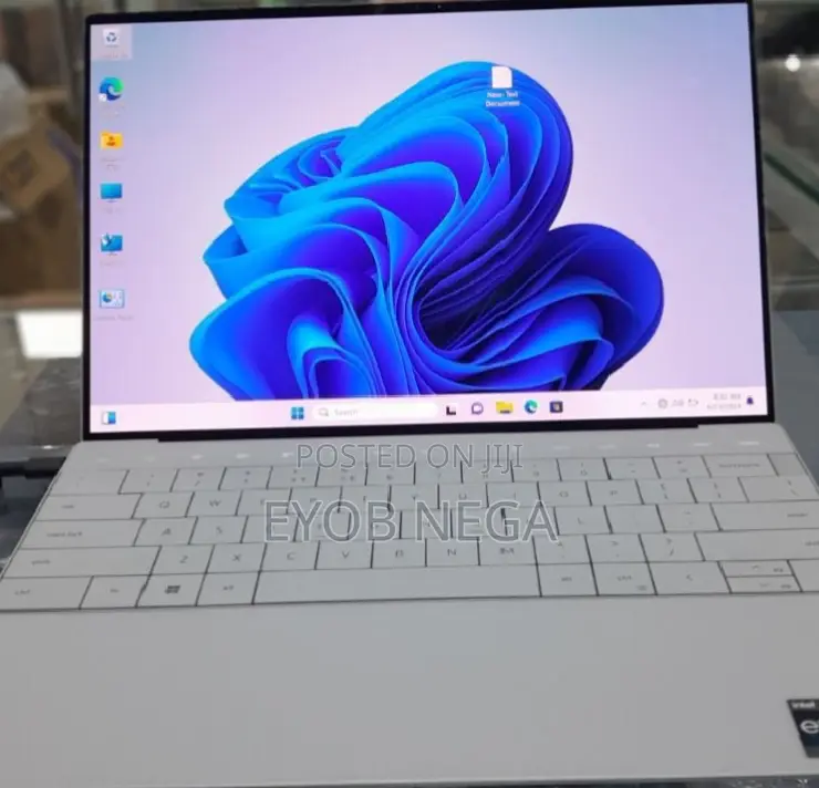 New Laptop Dell XPS 13 32GB Intel Core I7 SSD 1T