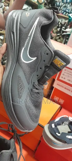Nike Zoom Sneakers Master Quality