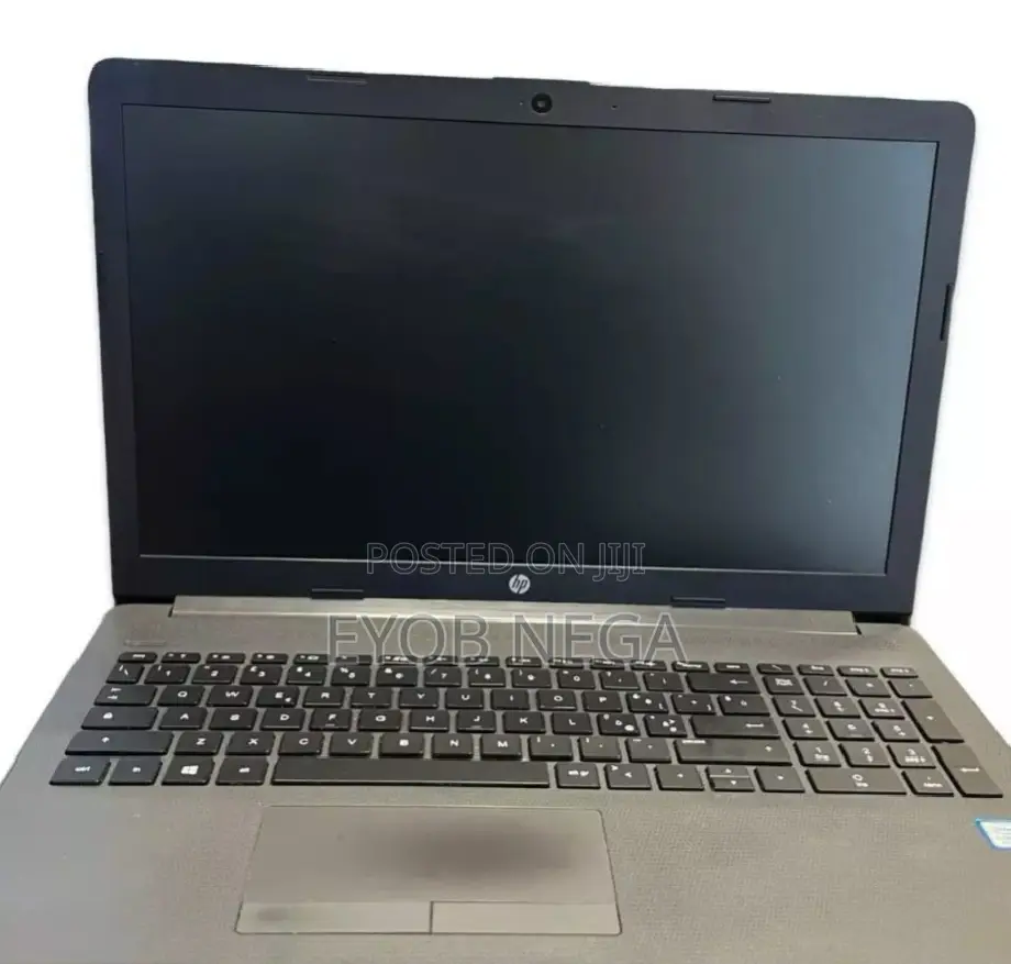 New Laptop HP 250 G7 8GB Intel Core I7 SSD 256GB