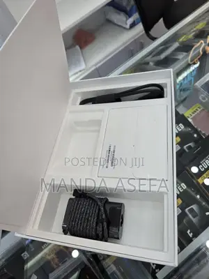 New Laptop HP Spectre 16GB Intel Core I7 SSD 1T