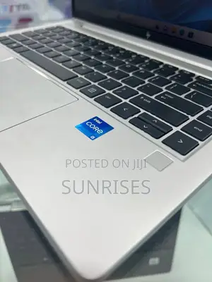 New Laptop HP EliteBook 840 16GB Intel Core I5 SSD 512GB