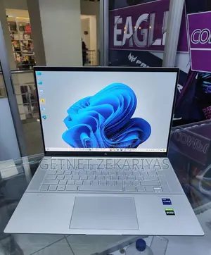 New Laptop HP Envy 15 16GB Intel Core I9 SSD 512GB