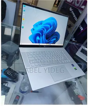 New Laptop HP Envy 15 16GB Intel Core I9 SSD 512GB