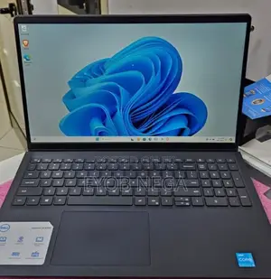 New Laptop Dell Inspiron 15 8GB Intel Core I3 SSD 256GB