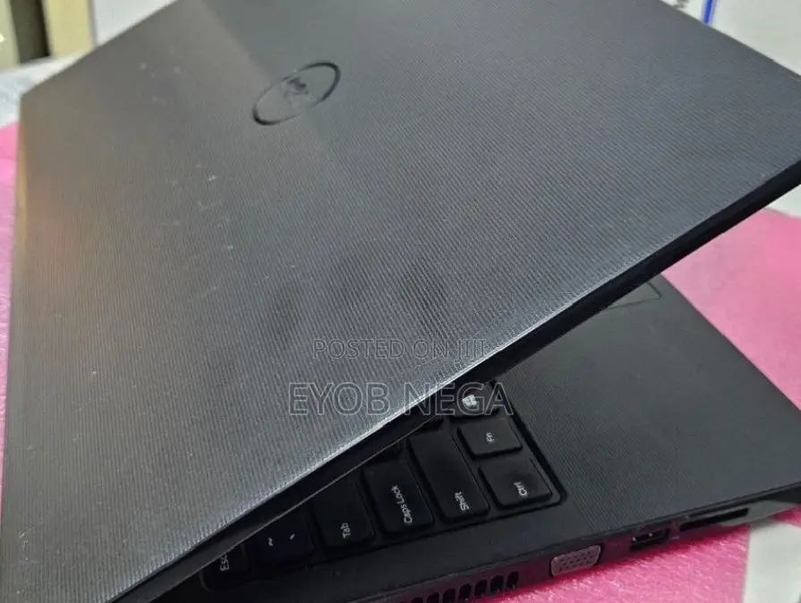 New Laptop Dell Vostro 1510 4GB Intel Core I5 HDD 1T