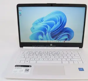 New Laptop HP Stream Notebook 4GB SSD 60GB