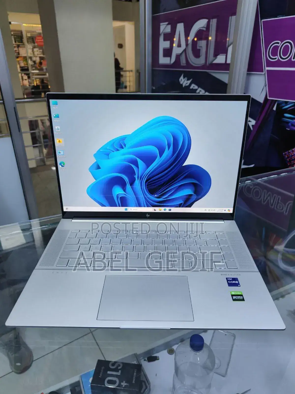 New Laptop HP Envy 15-Ep0xxx 16GB Intel Core I9 SSD 512GB