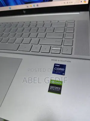 New Laptop HP Envy 15-Ep0xxx 16GB Intel Core I9 SSD 512GB