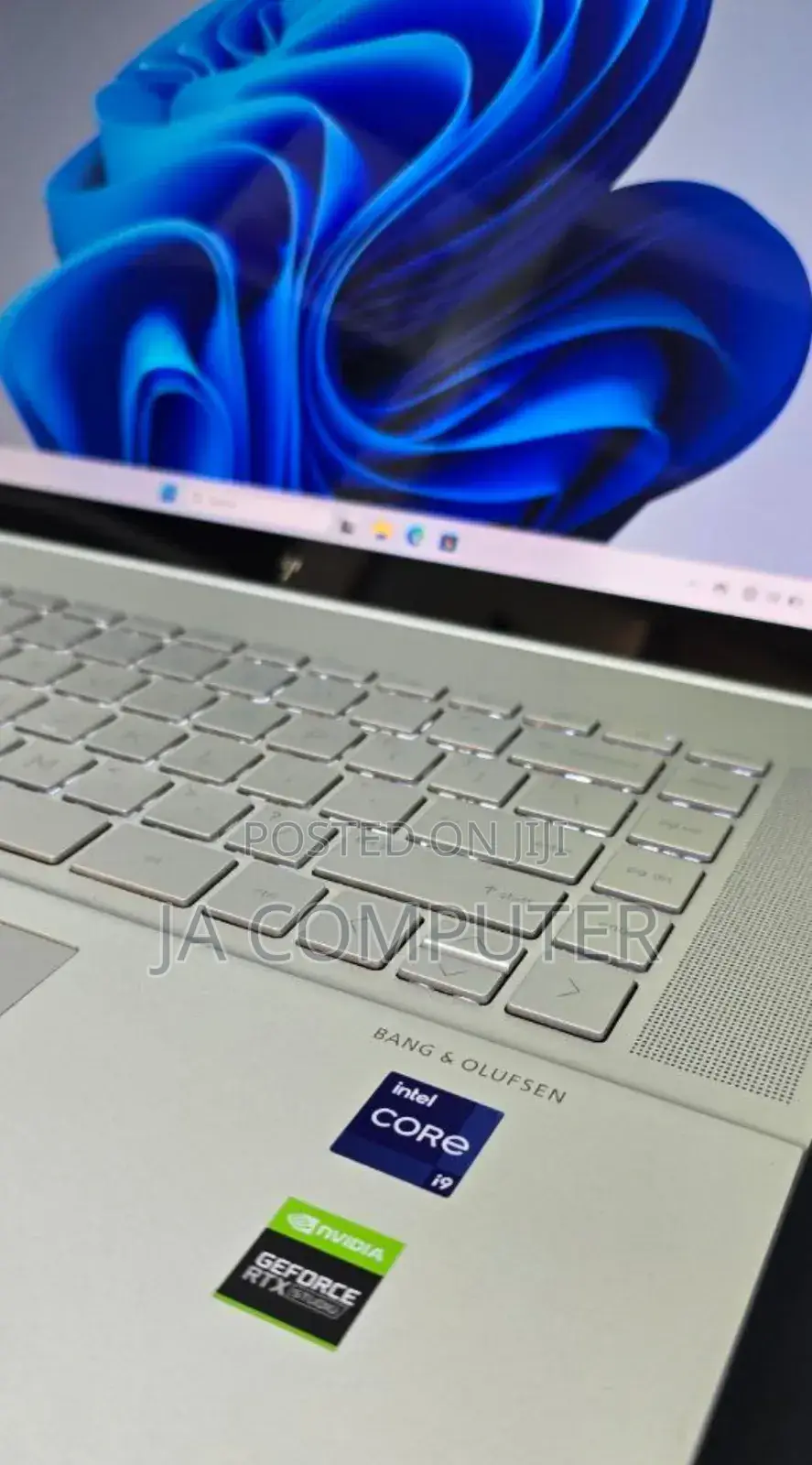 New Laptop HP Envy 13 16GB Intel Core I9 SSD 512GB