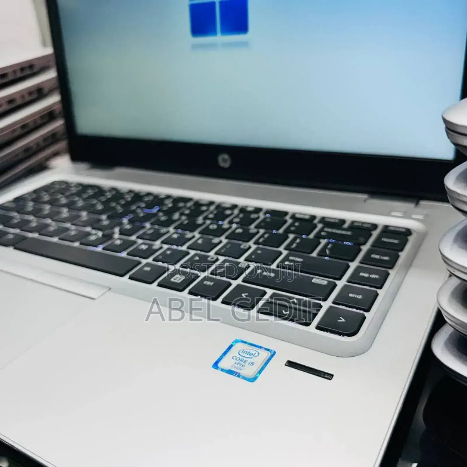 New Laptop HP EliteBook 840 8GB Intel Core I7 SSD 1T