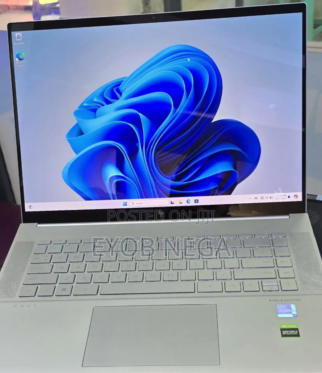 New Laptop HP Envy 15 16GB Intel Core I9 SSD 512GB