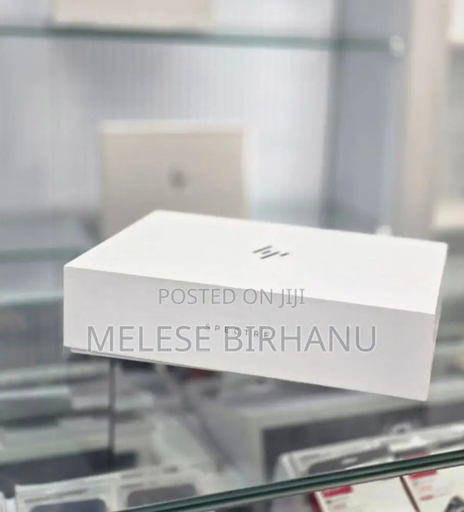 New Laptop HP Spectre X360 16GB Intel Core I7 SSD 1T