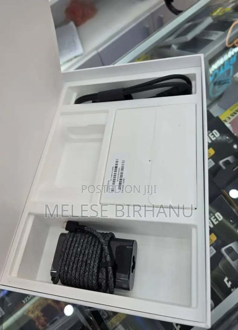 New Laptop HP Spectre X360 16GB Intel Core I7 SSD 1T