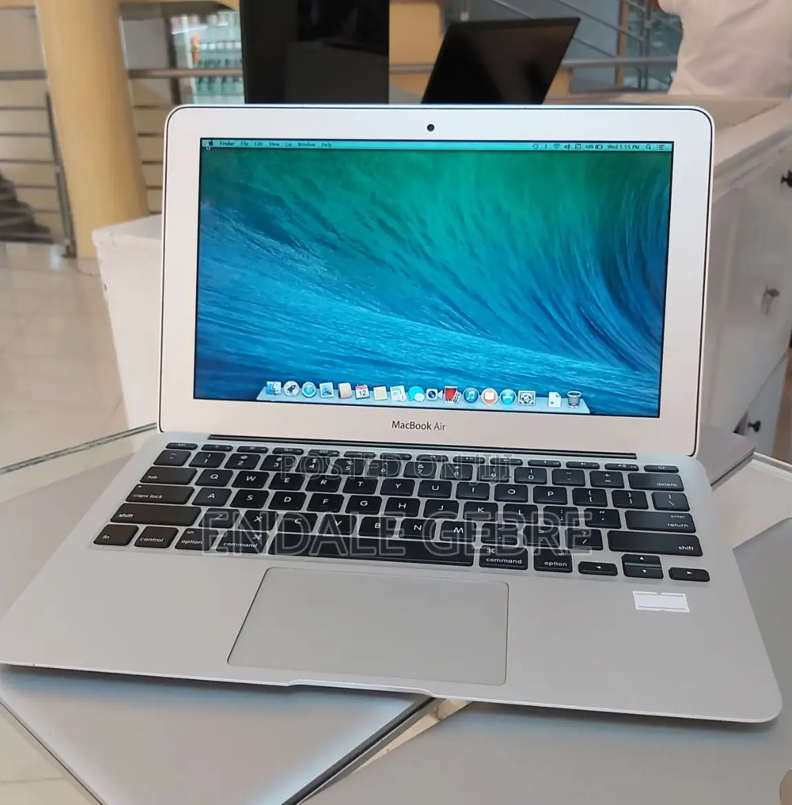 New Apple MacBook Air 2014 4GB Intel Core I5 SSHD (Hybrid) 128GB