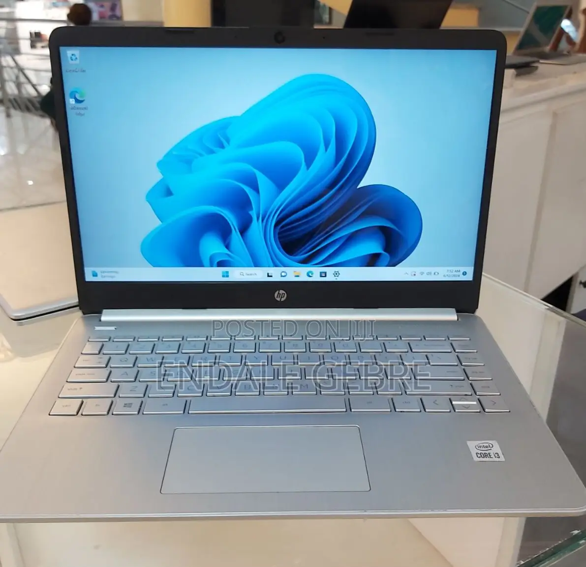 New Laptop HP Stream Notebook 8GB Intel Core I5 SSD 256GB