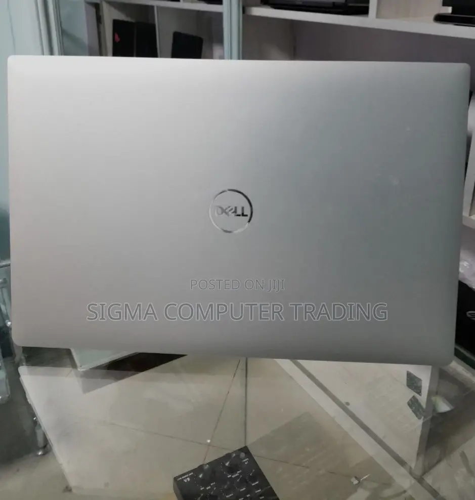 New Laptop Dell XPS 15 32GB Intel Core I7 SSD 1T