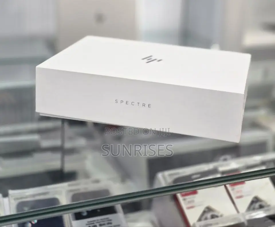 New Laptop HP Spectre 14 16GB Intel Core I7 SSD 1T