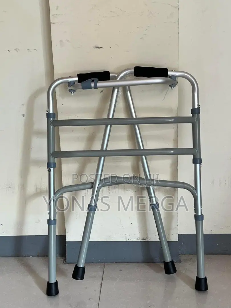 Adult Walker With and With Out Wheels吖walker𣊫ወከር+ከዘራ口walker
