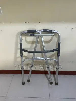 Photo - ወከር/መራመጃ Walker吻adult ✓Walker皿walker災walker%Walker七delivery