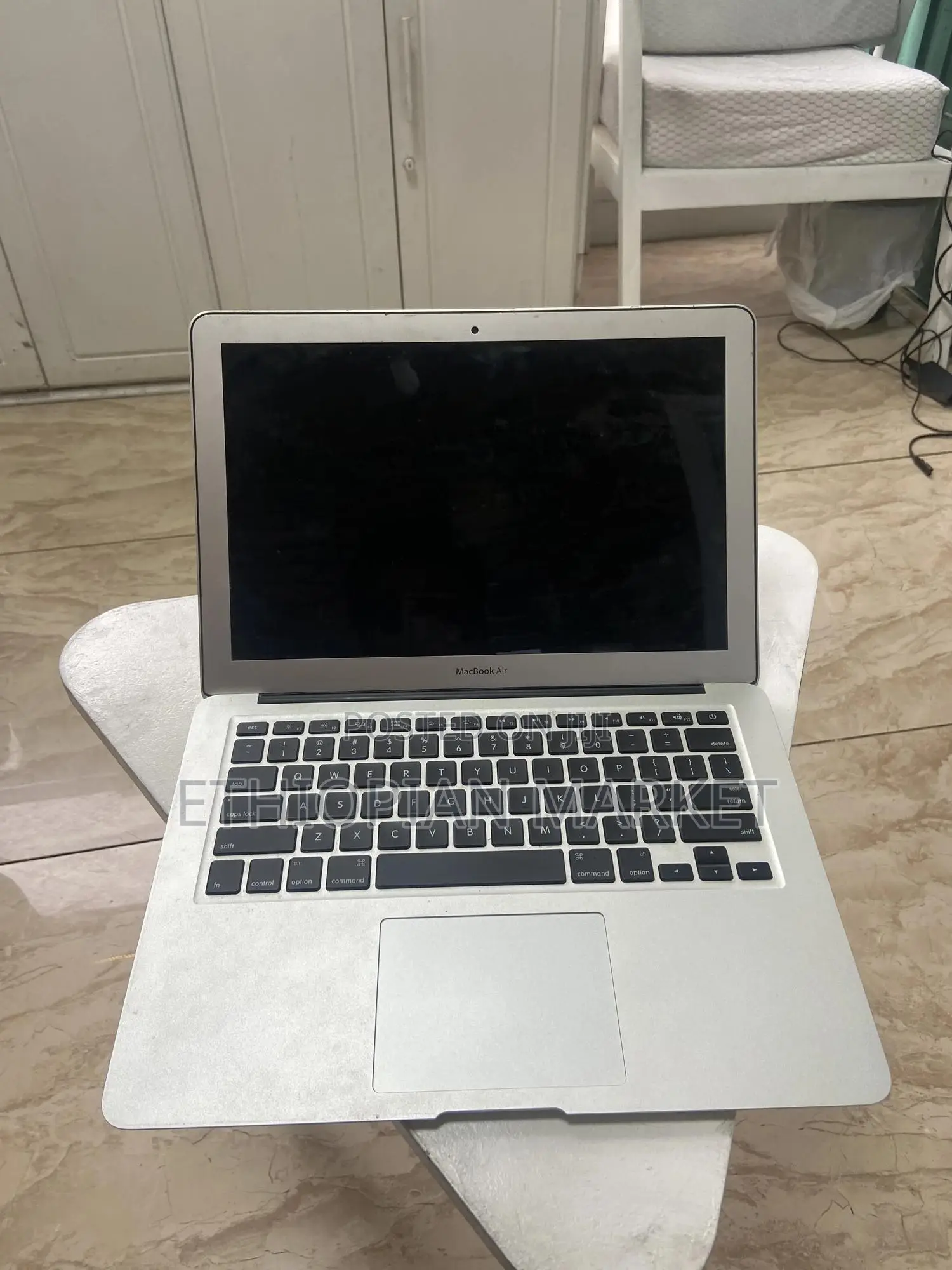 Laptop Apple MacBook Air 4GB Intel Core I5 SSD 128GB