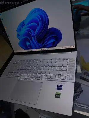 New Laptop HP Envy x360 16GB Intel Core i9 SSD 512GB