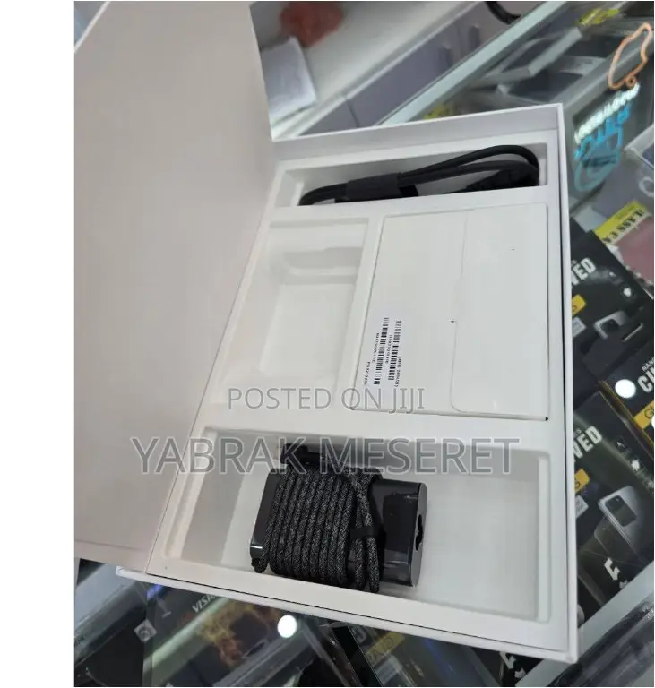 New Laptop HP Spectre X360 16GB Intel Core I7 SSD 1T