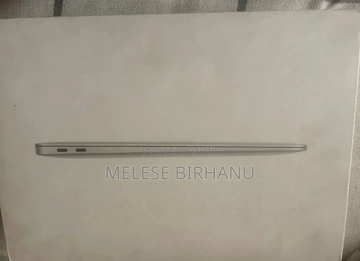 New Laptop Apple MacBook Air 2018 8GB Intel Core I5 SSD 256GB