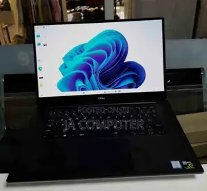 Photo - New Laptop Dell XPS 15 32GB Intel Core I7 SSD 1T