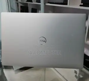 New Laptop Dell XPS 15 32GB Intel Core I7 SSD 1T