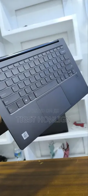 New Laptop Lenovo ThinkPad Yoga 16GB Intel Core I7 SSD 1T