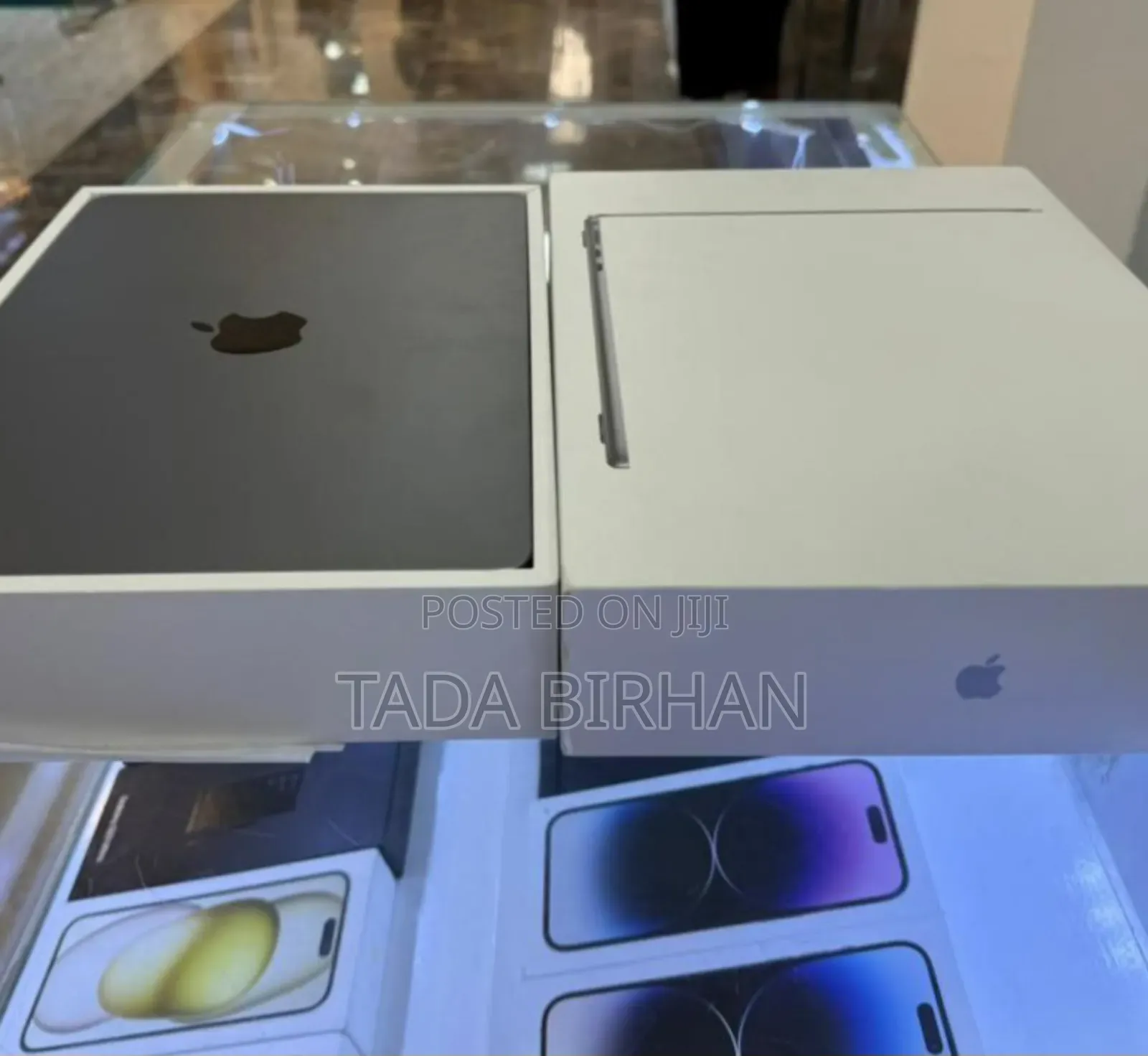 New Laptop Apple MacBook Air 2023 M2 8GB Apple M2 SSD 256GB