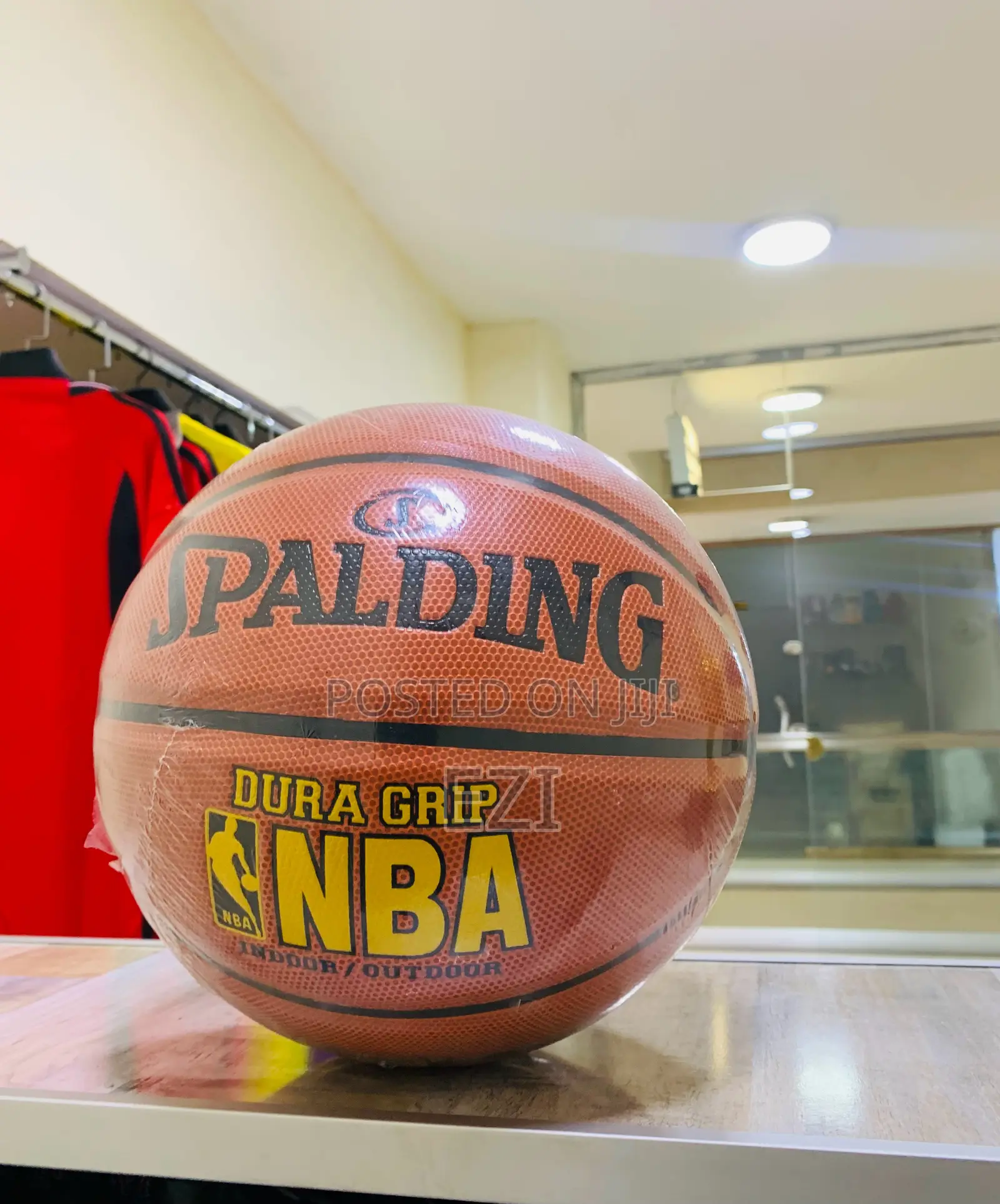 Spalding Dual Grip Basketball