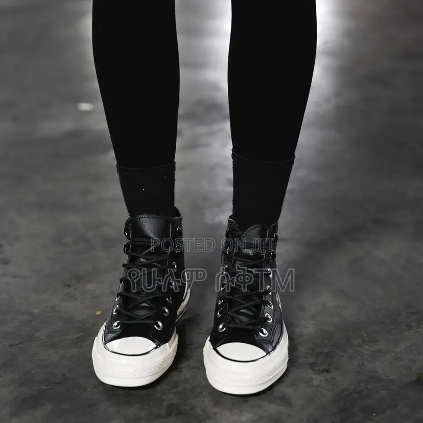 Original Converse All Star Chuck Taylor 70 Leather Shoes