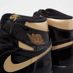 Original Air Jordan 1 High OG “Metallic Gold” Shoes