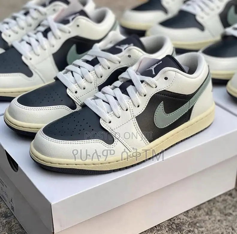 Original Nike Air Jordan 1 Low ‘Jade Smoke’ Shoes