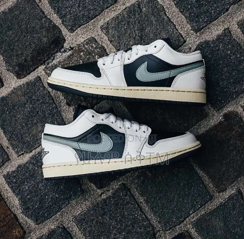 Original Nike Air Jordan 1 Low ‘Jade Smoke’ Shoes