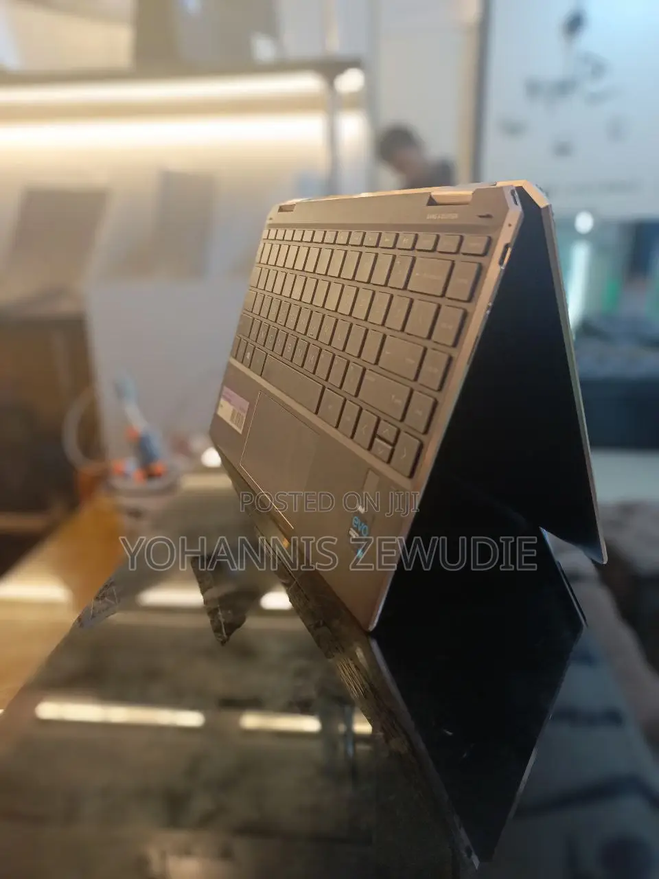 New Laptop HP Spectre 8GB Intel Core I5 SSD 1T