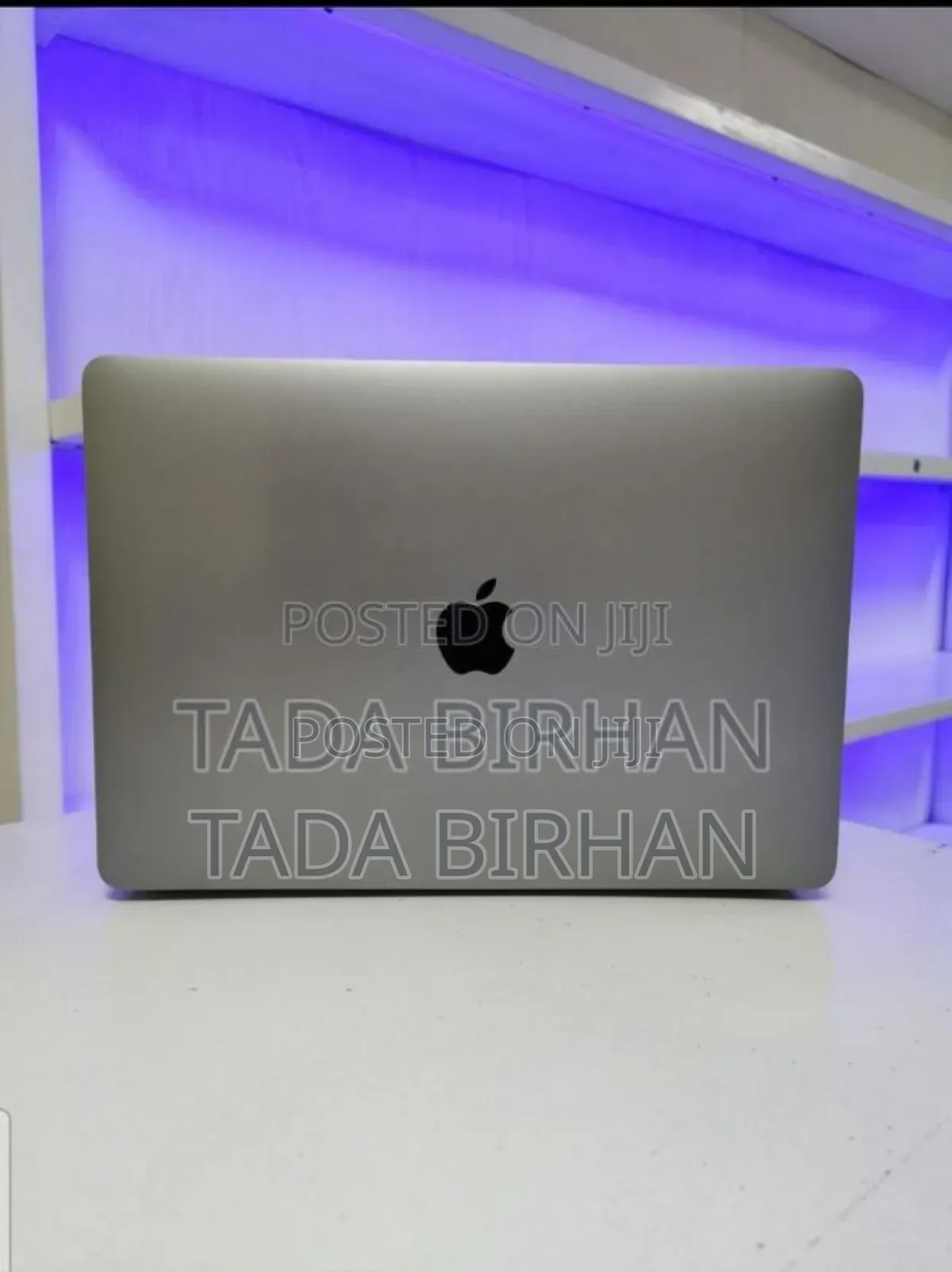 New Laptop Apple MacBook Pro 2019 16GB Intel Core i7 SSD 256GB